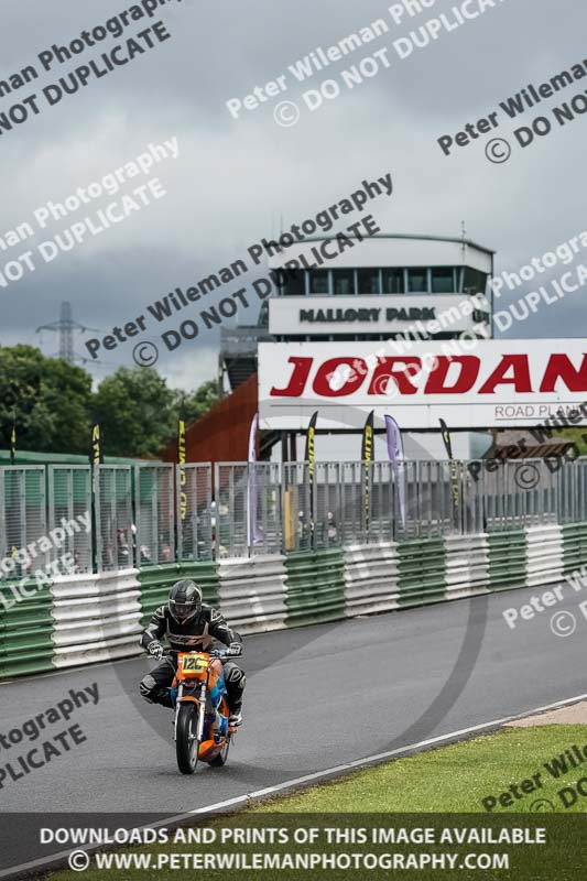 enduro digital images;event digital images;eventdigitalimages;mallory park;mallory park photographs;mallory park trackday;mallory park trackday photographs;no limits trackdays;peter wileman photography;racing digital images;trackday digital images;trackday photos